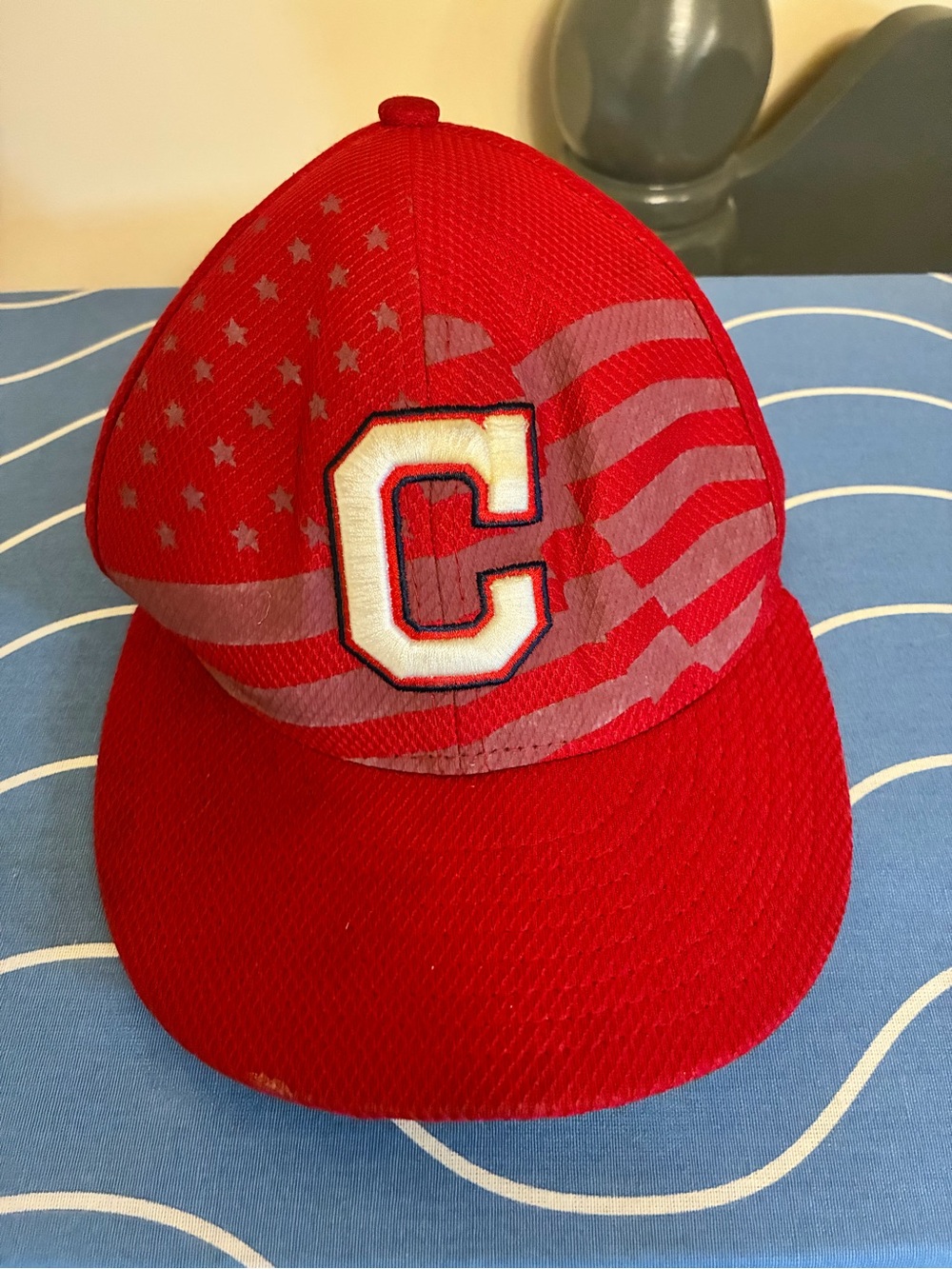 MLB Red Cleveland 'C' Flag Accent Baseball Cap